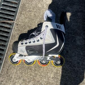 Black and White Inline Skate Size 9